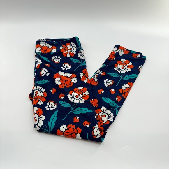 LuLaRoe Pants - LuLaRoe Tall & Curvy Leggings – Buttery Soft Stretchy Print Leggings